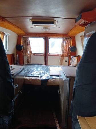 1976 Chevrolet G20 Camper — photo 6