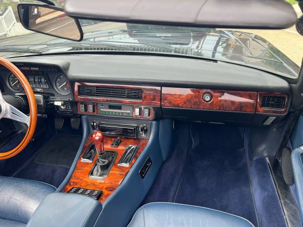 1988 Jaguar Xjs Convertible — photo 3