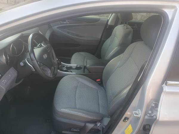 2011 Hyundai Sonata SE 2.0T 4dr Sedan Automatic — photo 11