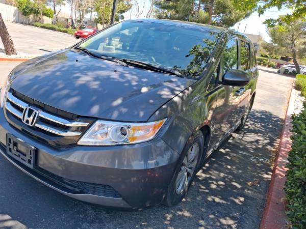 2015 Honda Odyssey EX-L Passenger Van Automatic — photo 2