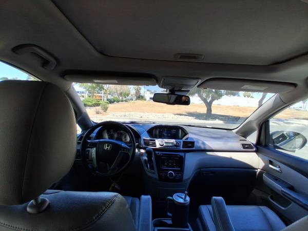 2015 Honda Odyssey EX-L Passenger Van Automatic — photo 11