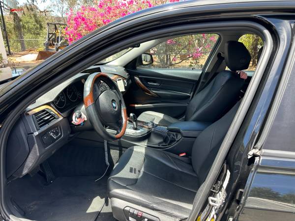 2013 BMW 328 i — photo 3