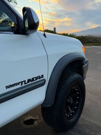 2002 Toyota Tundra SR5 V8 2dr 4x4 Regular Cab Automatic — photo 8