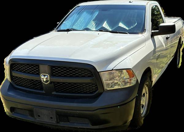 2016 RAM 1500 Tradesman 4x4 Regular Cab 140 in. WB Automatic — photo 1