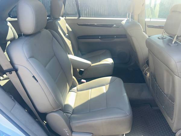 2011 Mercedes-Benz R350 — photo 9