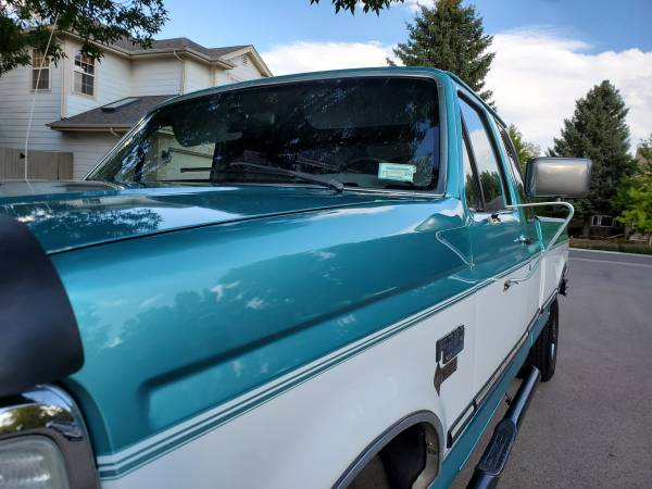 1994 Ford F 250 XL 2dr Standard Cab LB — photo 9