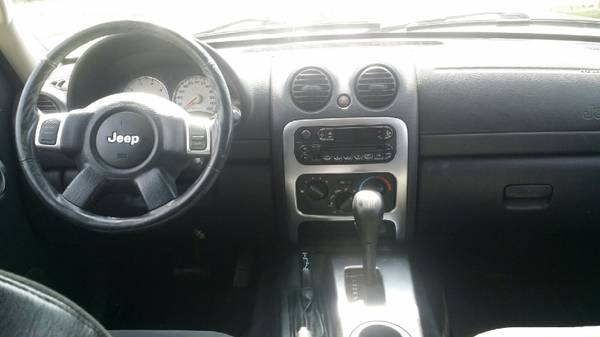 2003 Jeep Liberty Limited Edition 4dr 4x2 Automatic — photo 6