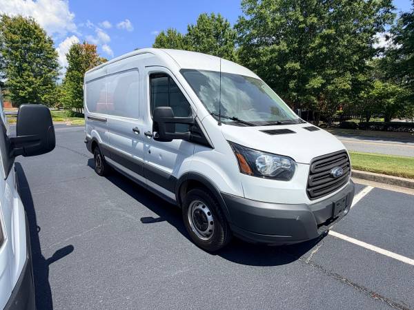 2020 Ford Transit Connect XL Cargo Van Automatic — photo 3