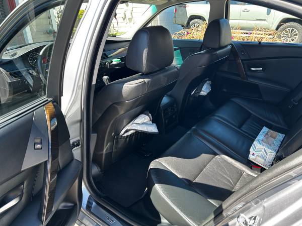 2005 BMW 545i Sports — photo 7