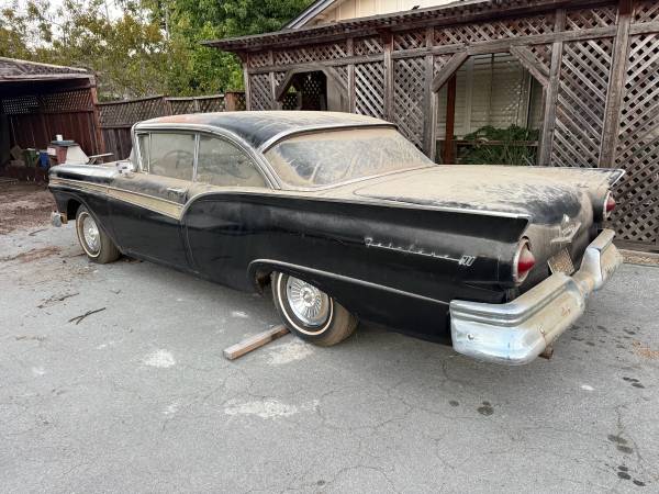 1957 Ford Fairlane Coupe — photo 10