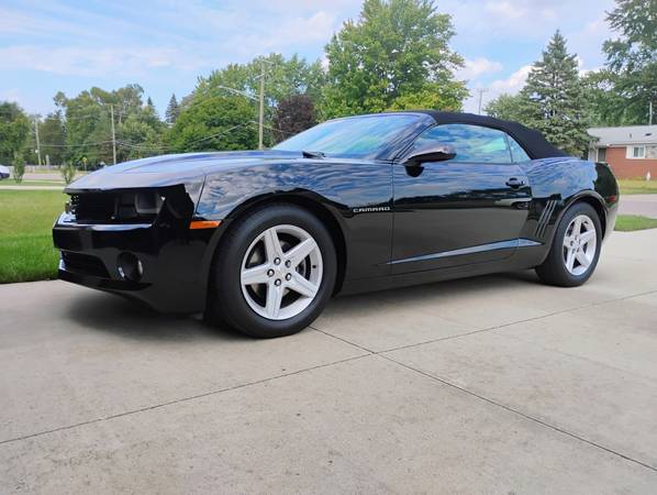 2012 Chevrolet Camaro 1LT — photo 1