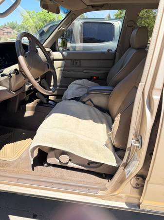 1995 Toyota 4runner SR5 V6 4dr SUV — photo 4