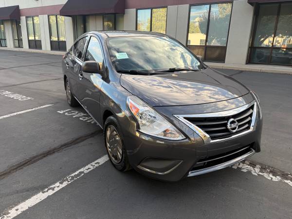 2015 Nissan Versa 1.6 S — photo 6