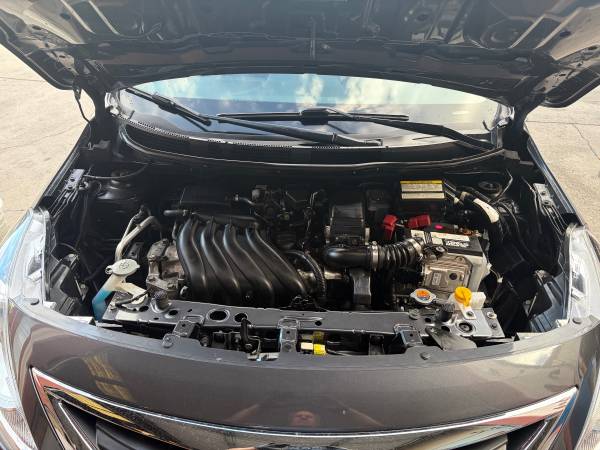 2015 Nissan Versa 1.6 S — photo 7