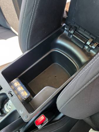 2019 KIA Soul ! 4dr Hatchback Automatic — photo 11