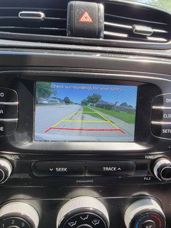 2019 KIA Soul ! 4dr Hatchback Automatic — photo 5