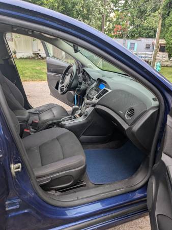 2013 Chevrolet Cruze LT 4dr Sedan Automatic — photo 11