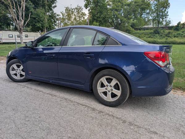 2013 Chevrolet Cruze LT 4dr Sedan Automatic — photo 4