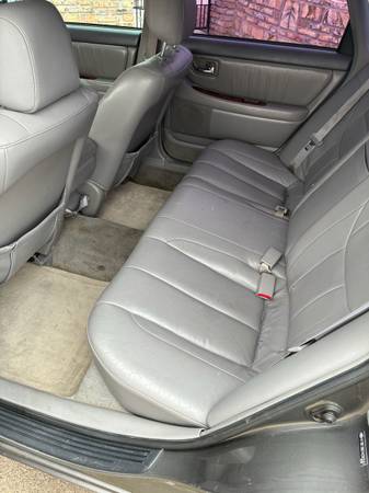 2004 Toyota Avalon XL 4dr Sedan Automatic — photo 4
