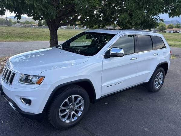 2014 Jeep Grand Cherokee Limited 4dr 4x2 Automatic — photo 1