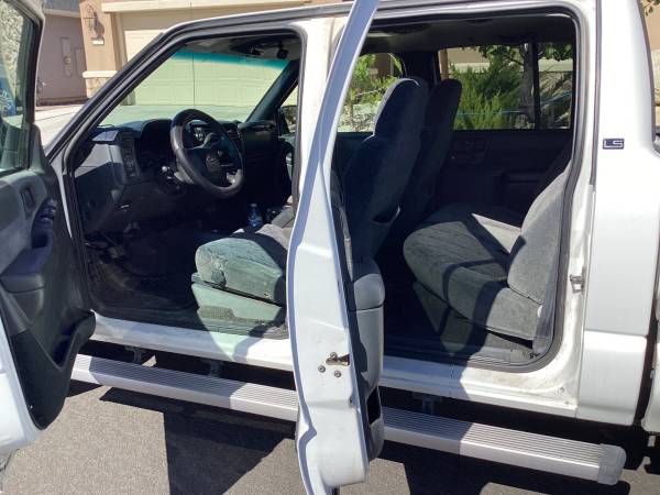 2002 Chevrolet S10 Farm — photo 5
