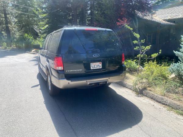 2004 Ford Expedition XLS 4x2 Automatic — photo 4