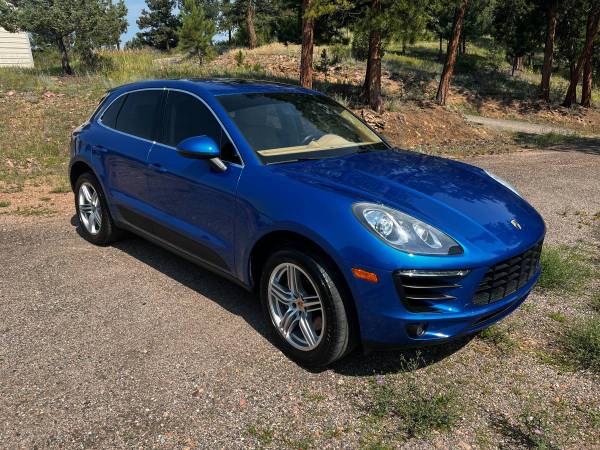 2016 Porsche Macan S 4dr All-wheel Drive Automatic — photo 3