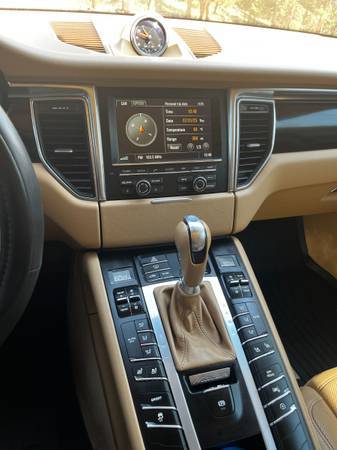 2016 Porsche Macan S 4dr All-wheel Drive Automatic — photo 9