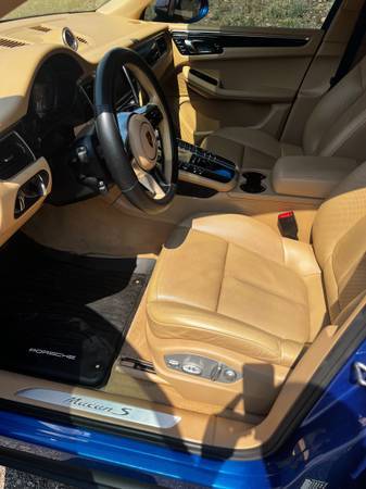2016 Porsche Macan S 4dr All-wheel Drive Automatic — photo 10