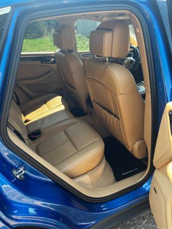 2016 Porsche Macan S 4dr All-wheel Drive Automatic — photo 7