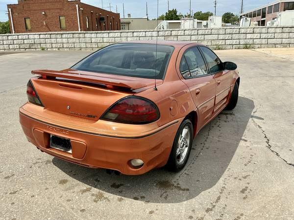 2004 Pontiac Grand AM GT 2dr Coupe Automatic — photo 6