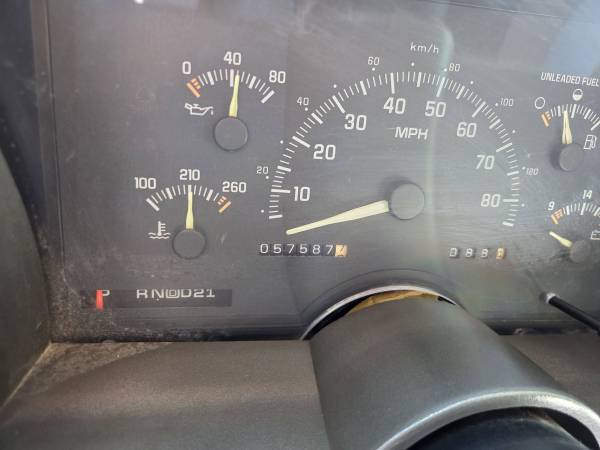 1994 GMC C1500 58k — photo 8