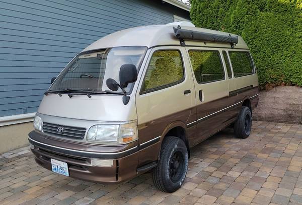 1994 Toyota Hiace Microbus — photo 1