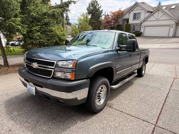 2007 Chevrolet Silverado 2500hd Work Truck — photo 2