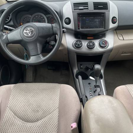 2007 Toyota Rav4 Base — photo 4