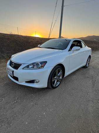 2012 Lexus IS 350c Base — photo 1