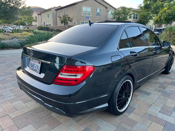 2012 Mercedes-Benz C250 — photo 4