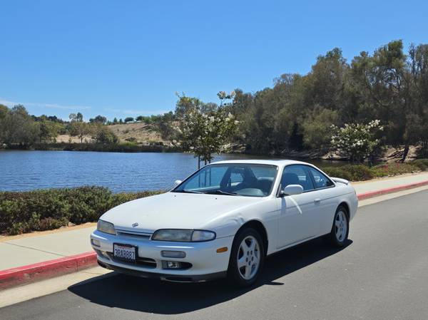 1996 Nissan 240sx E S 2dr Coupe — photo 4