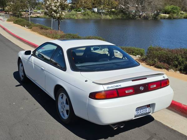 1996 Nissan 240sx E S 2dr Coupe — photo 8