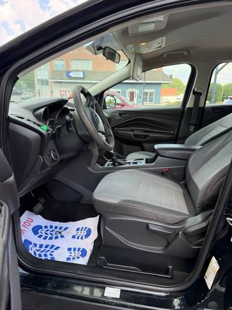 2017 Ford Escape SE — photo 9