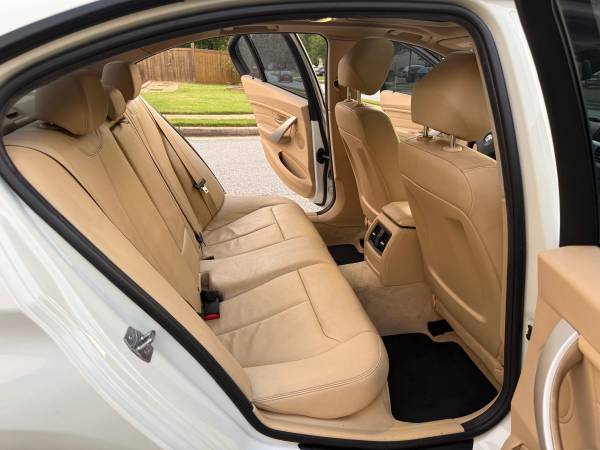 2015 BMW 320i With — photo 10