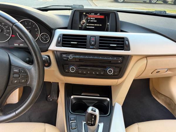 2015 BMW 320i With — photo 12