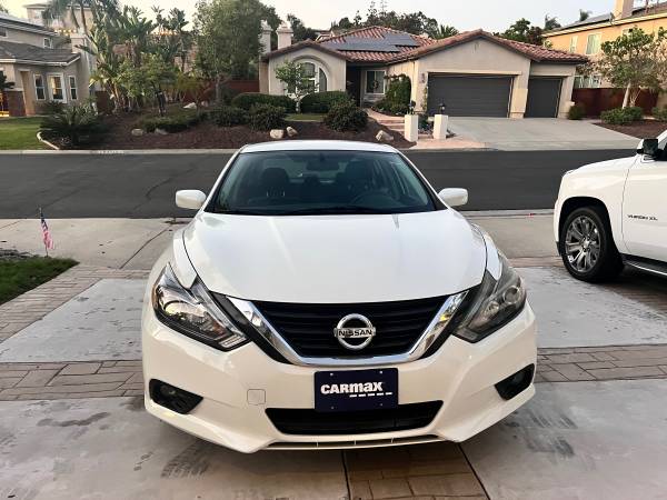 2016 Nissan Altima 2.5 SR — photo 8