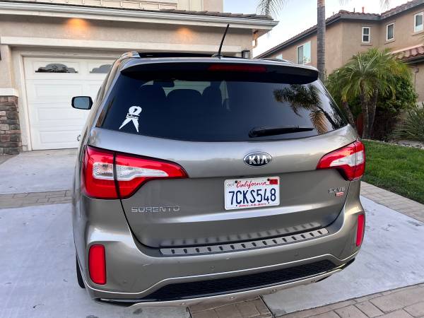 2014 KIA Sorento SX — photo 4