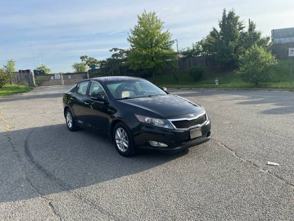 2013 KIA Optima LX — photo 2