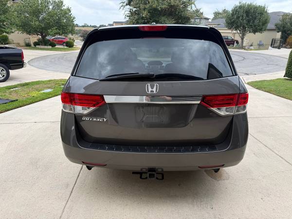 2015 Honda Odyssey EX-L Passenger Van Automatic — photo 5