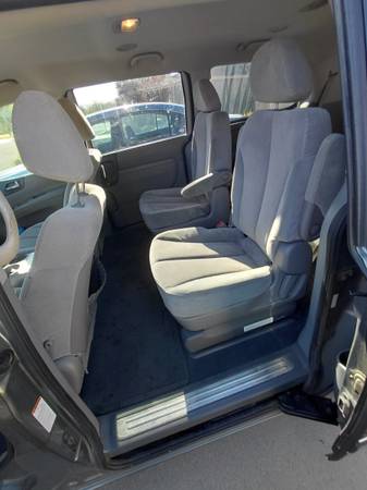 2012 KIA Sedona EX — photo 12
