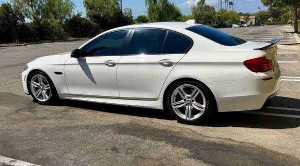 2015 BMW 550i Sport — photo 5