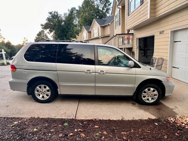 2002 Honda Odyssey EX Passenger Van Automatic — photo 2