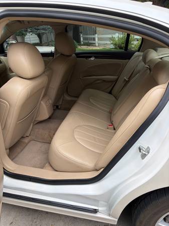 2011 Buick Lucerne CXL — photo 5